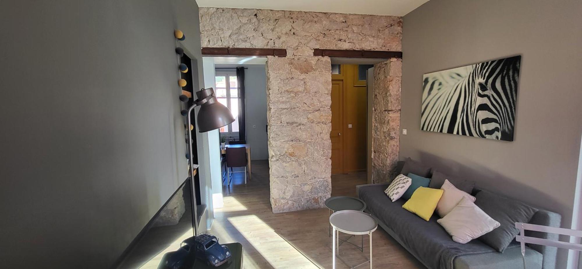 Zara Apartment ม็องตง ภายนอก รูปภาพ